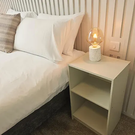 Tatlers 3* روسكومون